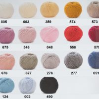 Hollie knitting thread