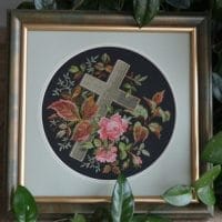 Cross and roses - sewn and framed pattern