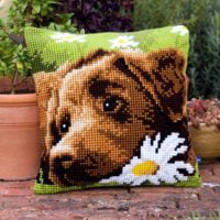 Labrador - kit pentru pernuță în punct de cruce