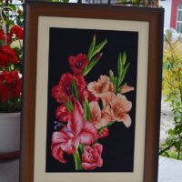 Gladiole/stânga - model cusut și înrămat