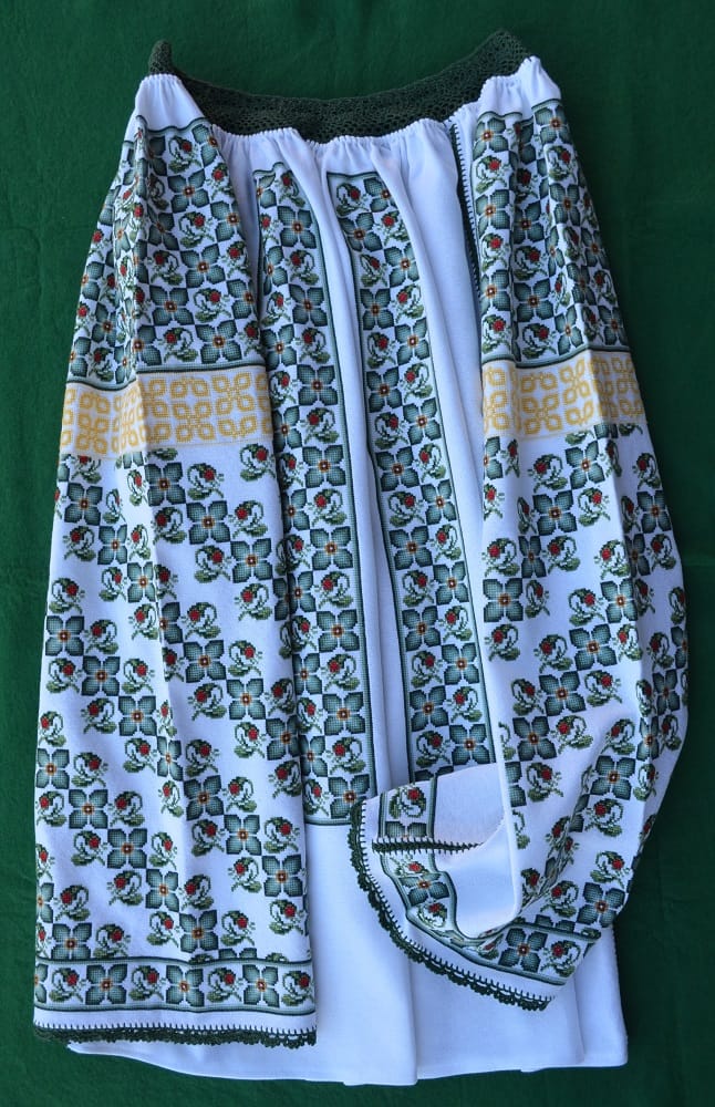 Cămașă națională - kit complet